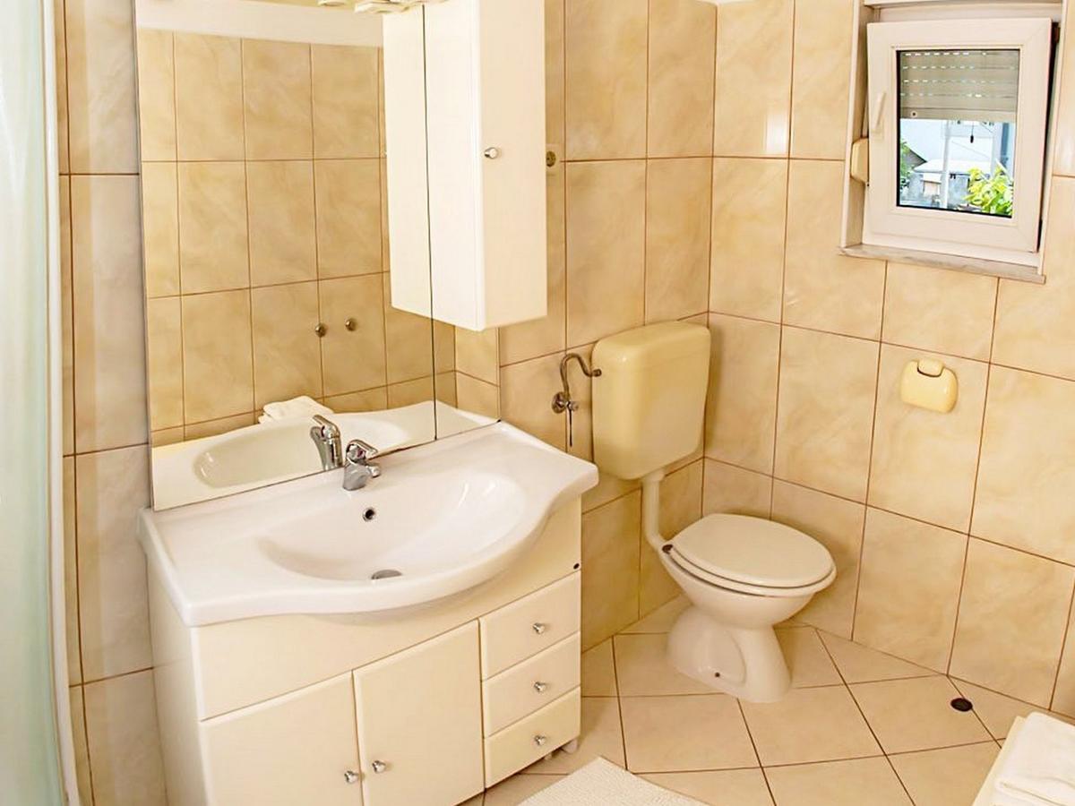 Apartments Damir Kastel Stafilic Екстер'єр фото