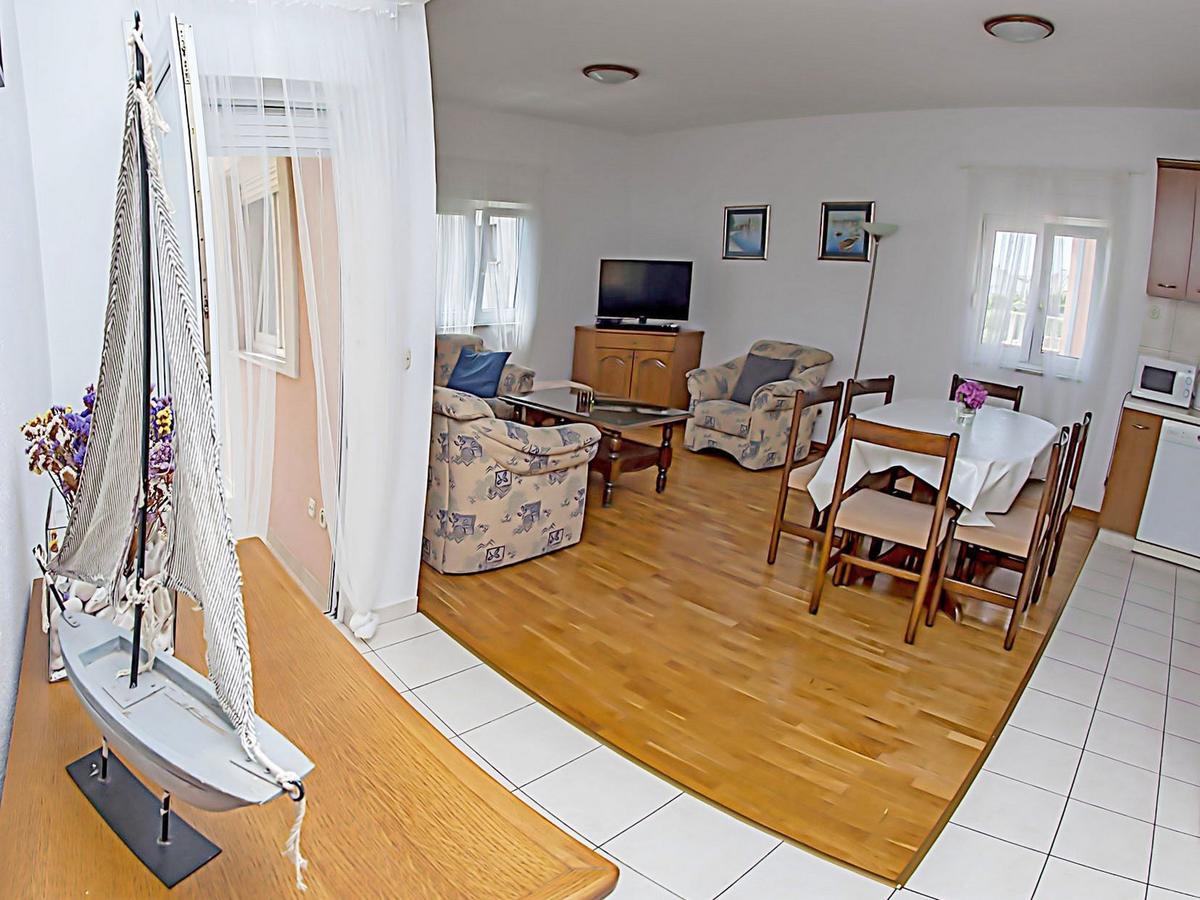 Apartments Damir Kastel Stafilic Екстер'єр фото
