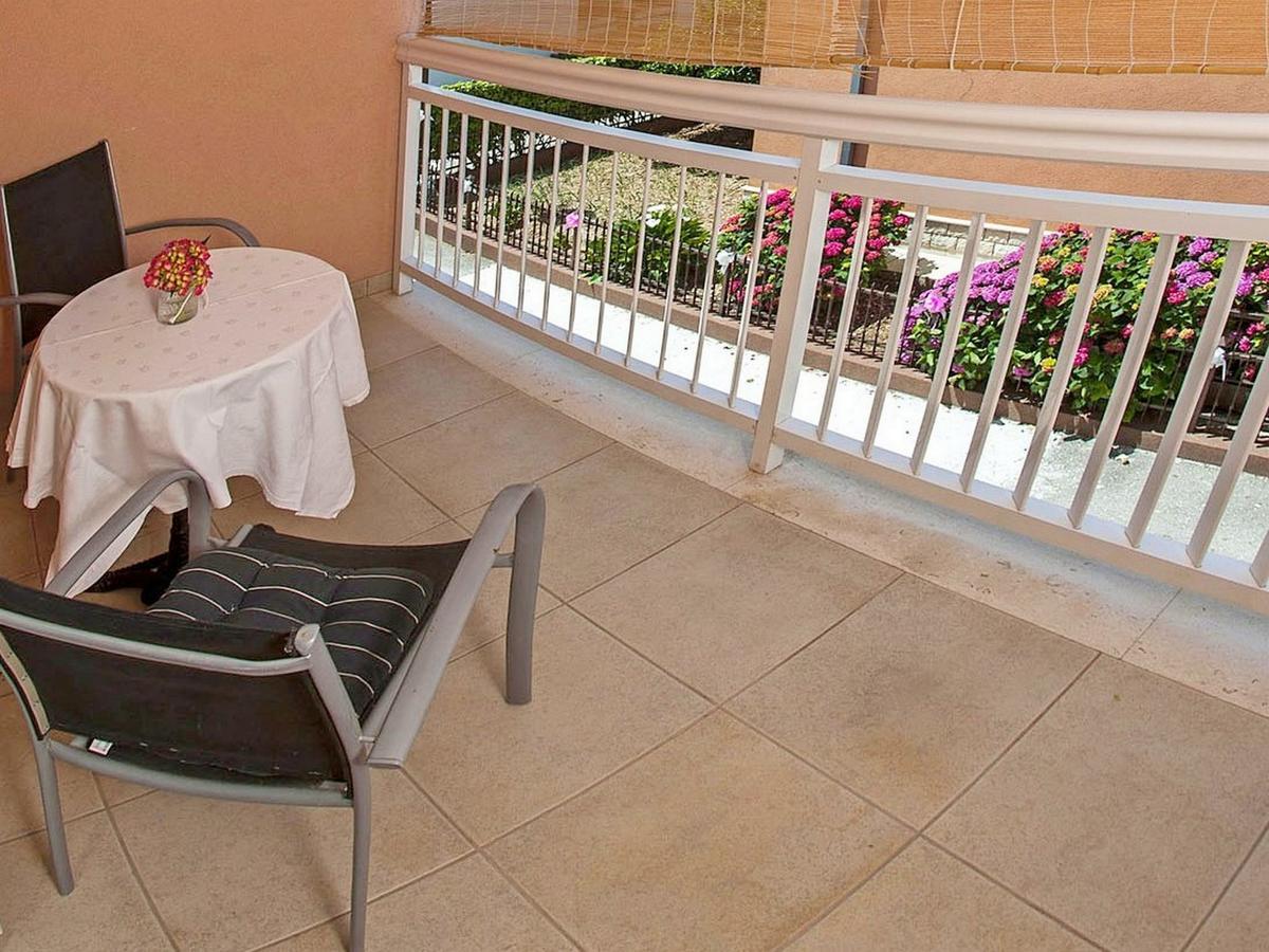 Apartments Damir Kastel Stafilic Екстер'єр фото